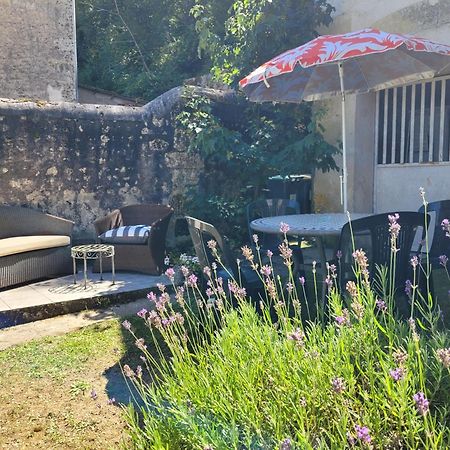 La Maison Aux Iris Pocé-sur-Cisse Eksteriør bilde